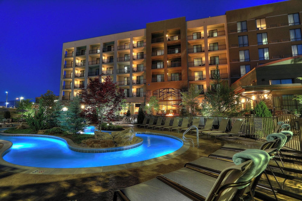 Courtyard by Marriott Pigeon Forge - featured photo