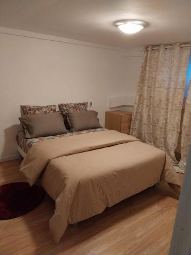 Zoe 1 — hotel in Savigny-Sur-Orge