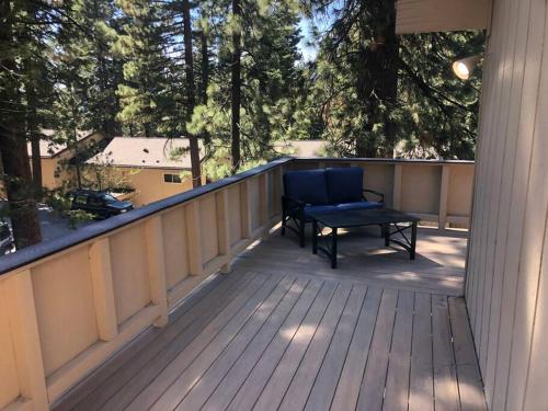 Fun & Air Conditioned Lake Tahoe 3 BR 2.5 BA Home