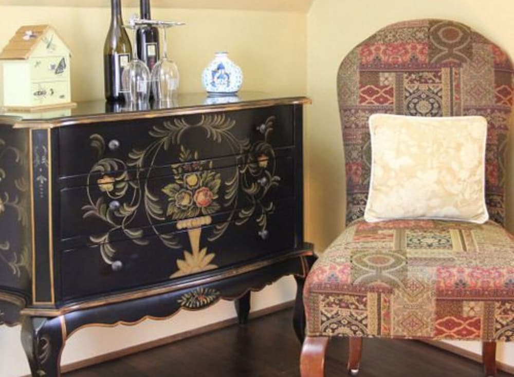 Hillbrook Inn - photo 12