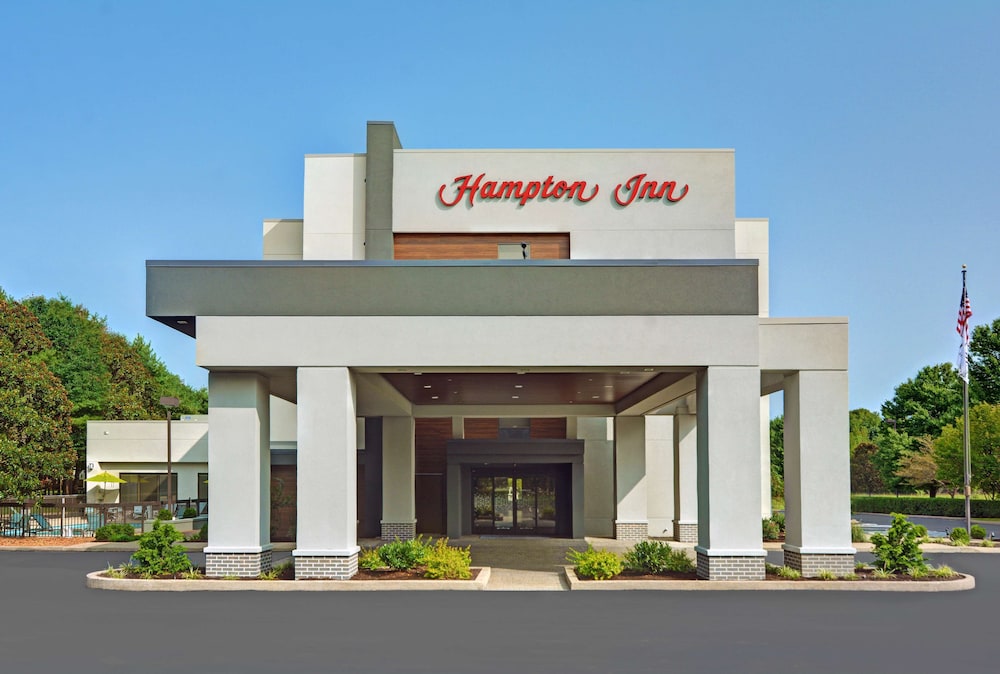 Hampton Inn Gallatin - photo 48
