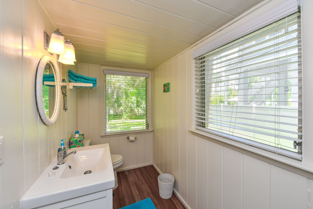 Banana Cabana and Cottage - photo 35