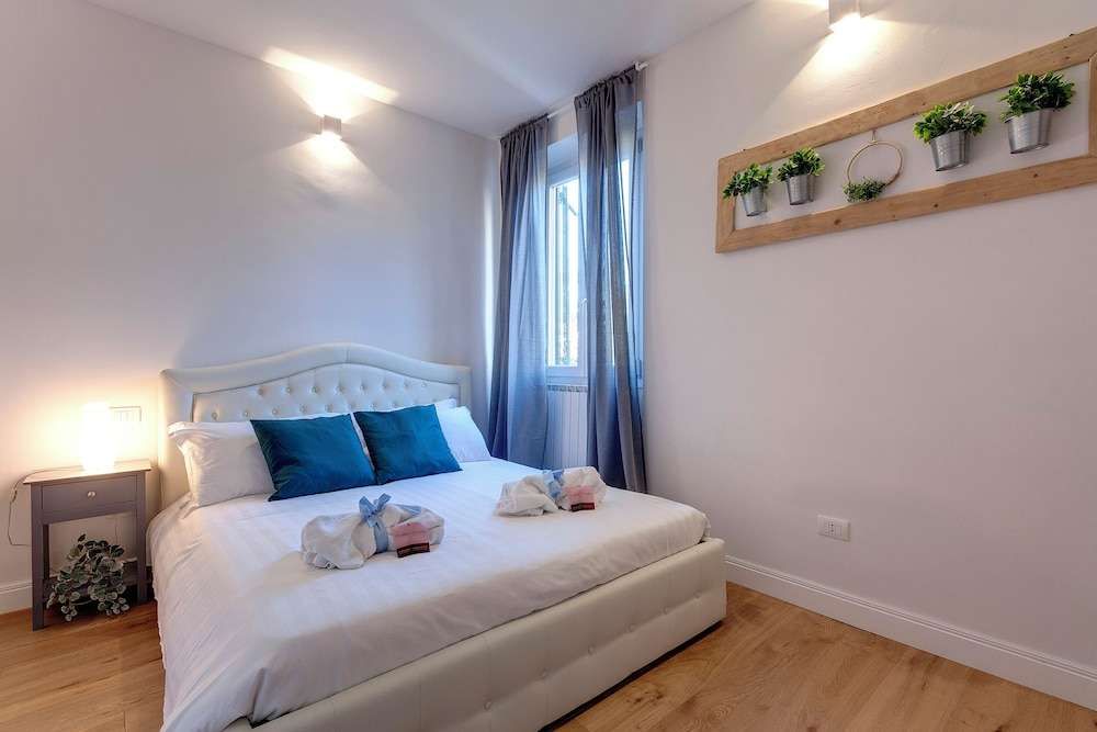 Abigail Apartment by Mamo Florence — 4-Star Luxury Hotel in Florence, Italy