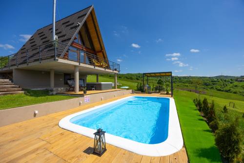 Kuća za odmor Sokolac — hotel in Brinje