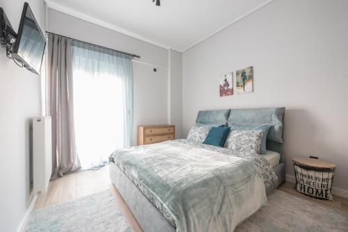 Comfy and modern apartment — 4-Star Luxury Hotel in Athens, Greece