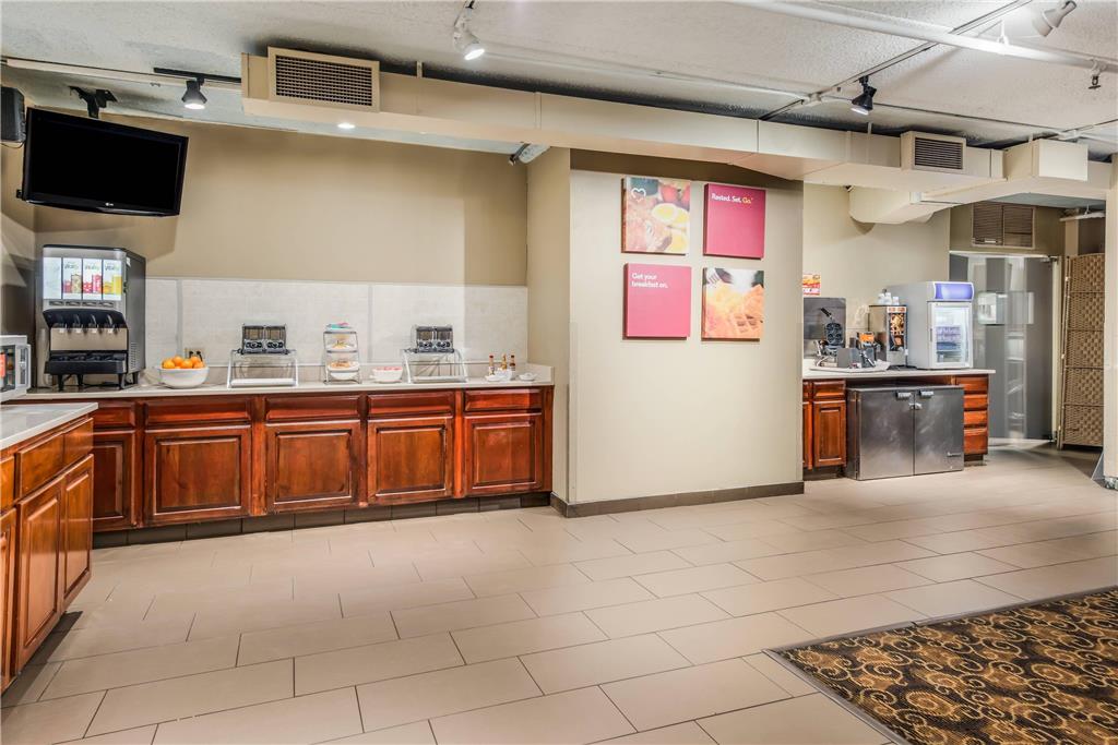 Comfort Suites Chicago O'Hare Airport - photo 41