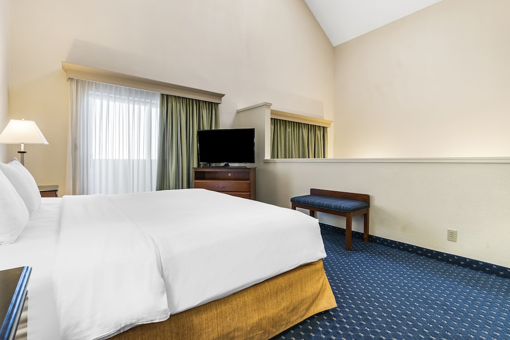 Thousand Hills Resort Hotel - photo 55