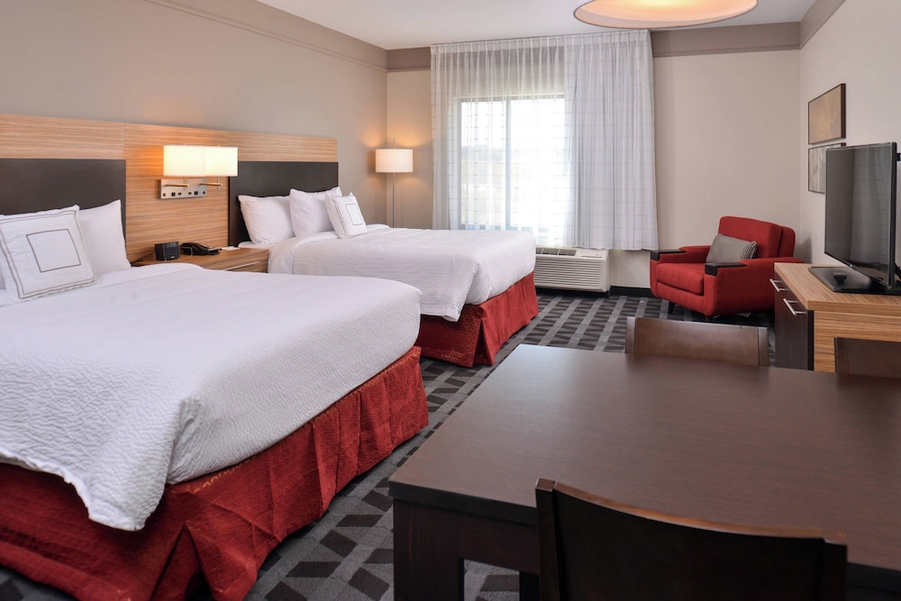 TownePlace Suites by Marriott Gillette - photo 4