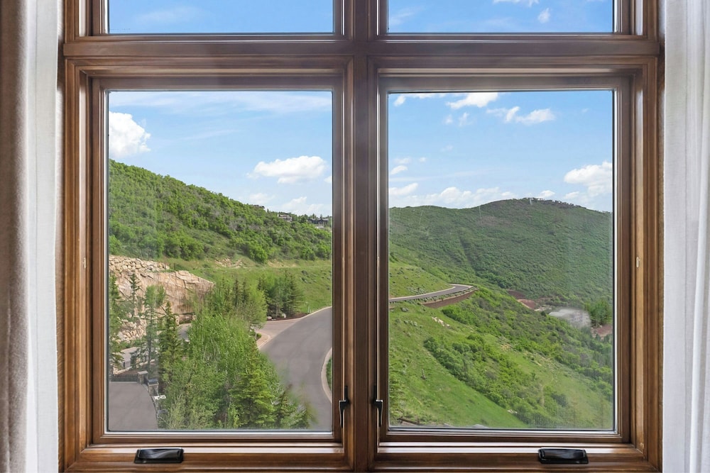 The St. Regis Deer Valley - photo 73