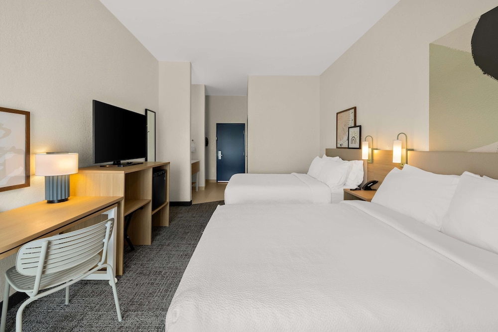 Spark by Hilton Tifton - photo 25