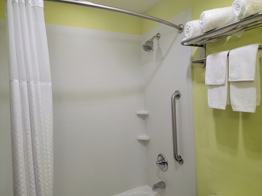 Holiday Inn Garland by IHG - photo 20