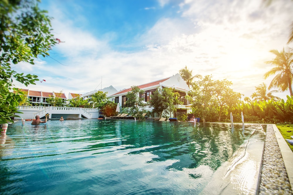 Hoi An Ancient House Village R — 4-Star Luxury Hotel in Hoi An, Vietnam