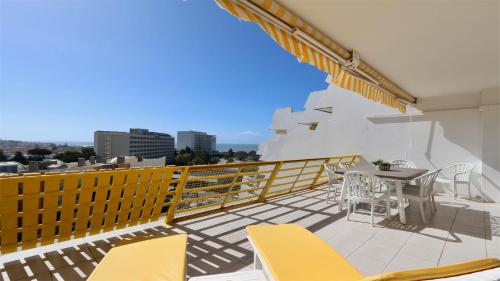Al Charb TopFloor sea view ar con pool CleverDetails — 4-Star Luxury Hotel in Vilamoura, Portugal