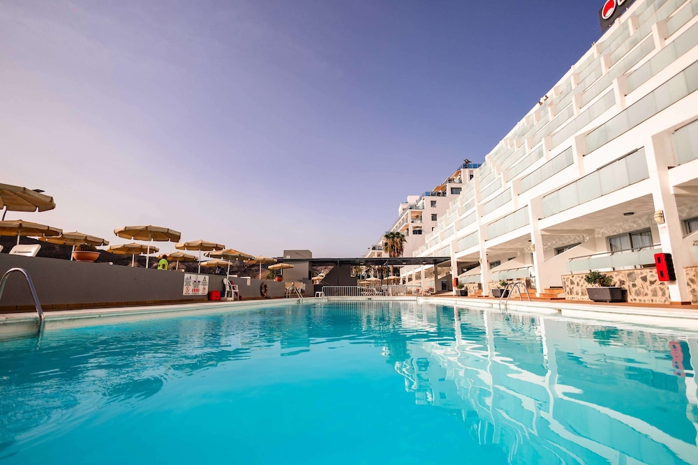 Servatur Castillo de Sol — 4-Star Luxury Hotel in Puerto Rico, Spain