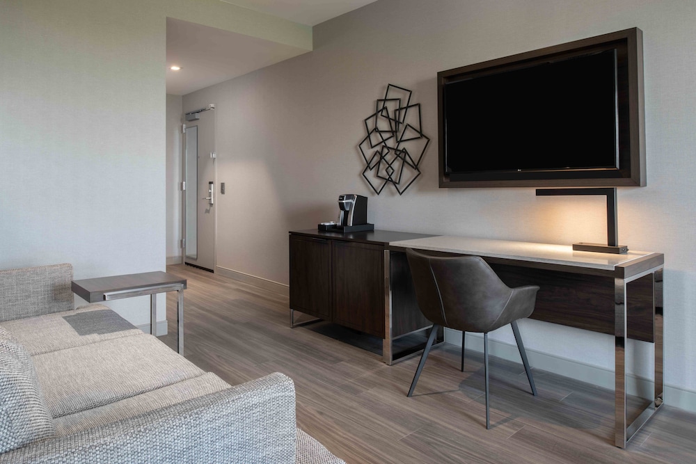 Holiday Inn Express Boston South Quincy - photo 4