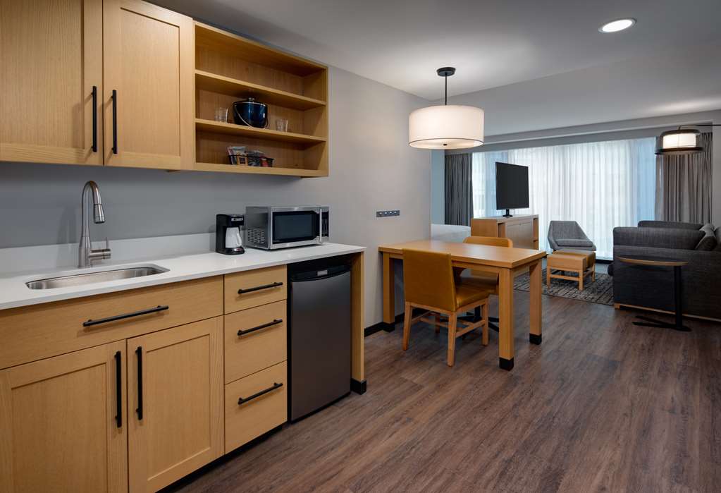 Hyatt Place Boston Seaport District - photo 15