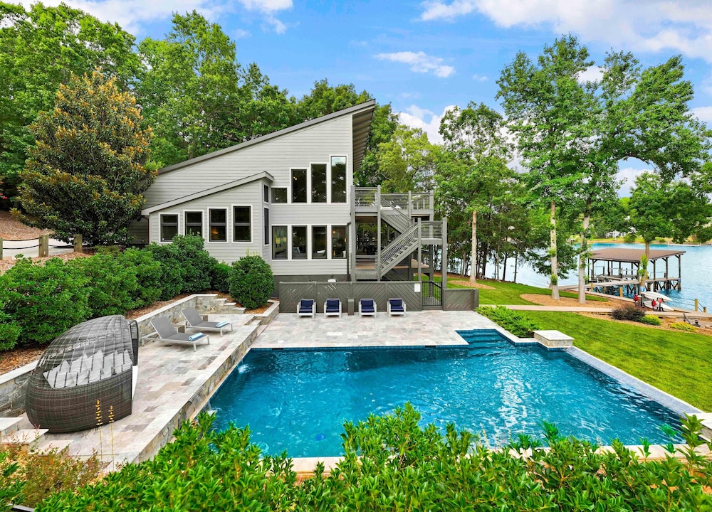 Lake Norman Getaway - photo 42