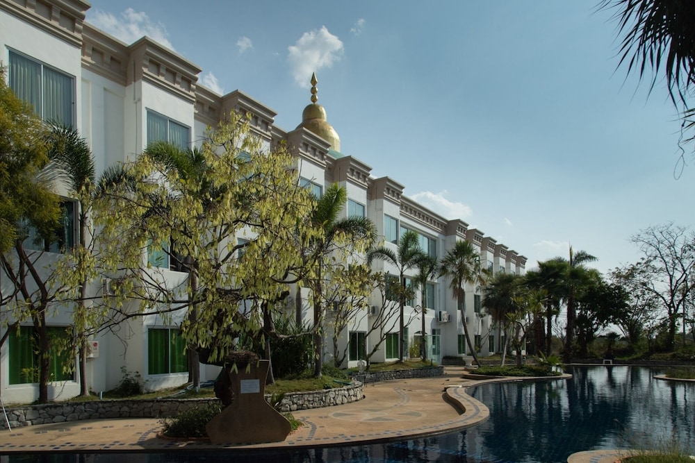 Gassan Panorama Golf Club in Lamphun, Thailand