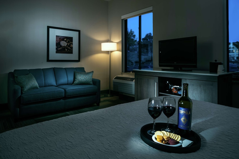 Hampton Inn & Suites Arroyo Grande Pismo Beach Area CA - photo 12