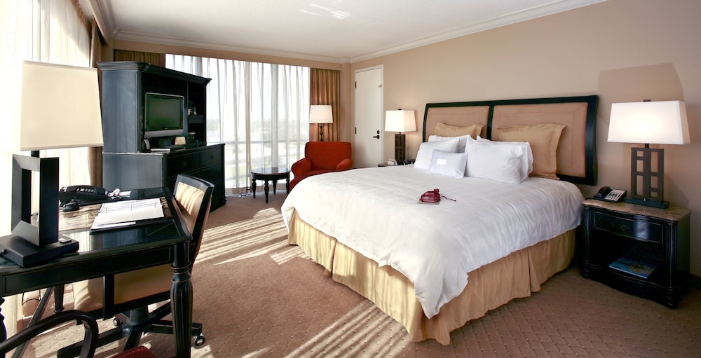 Pensacola Grand Hotel - photo 13