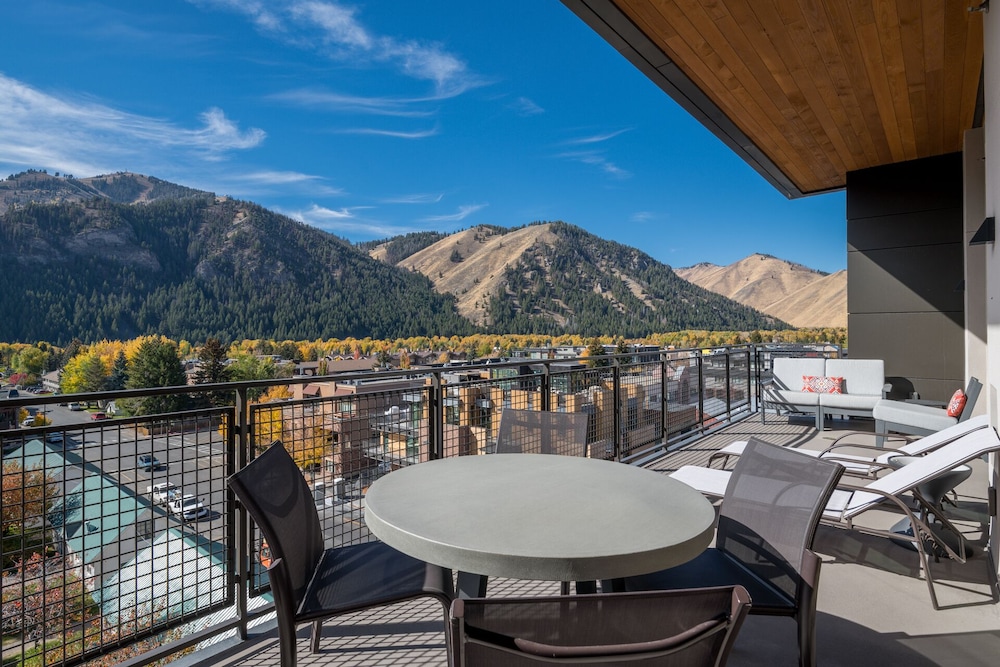 Limelight Hotel Ketchum - photo 52