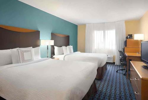 Dubuque Inn & Suites - photo 3