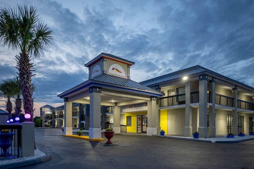 Baymont By Wyndham Covington — Covington
