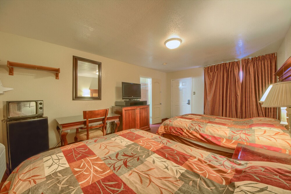Amber Sky Motel - photo 17