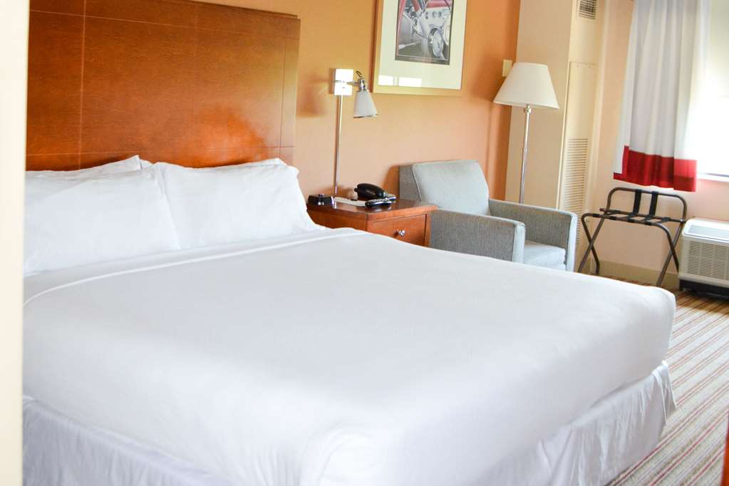 Radisson Hotel Detroit Metro Airport - photo 14