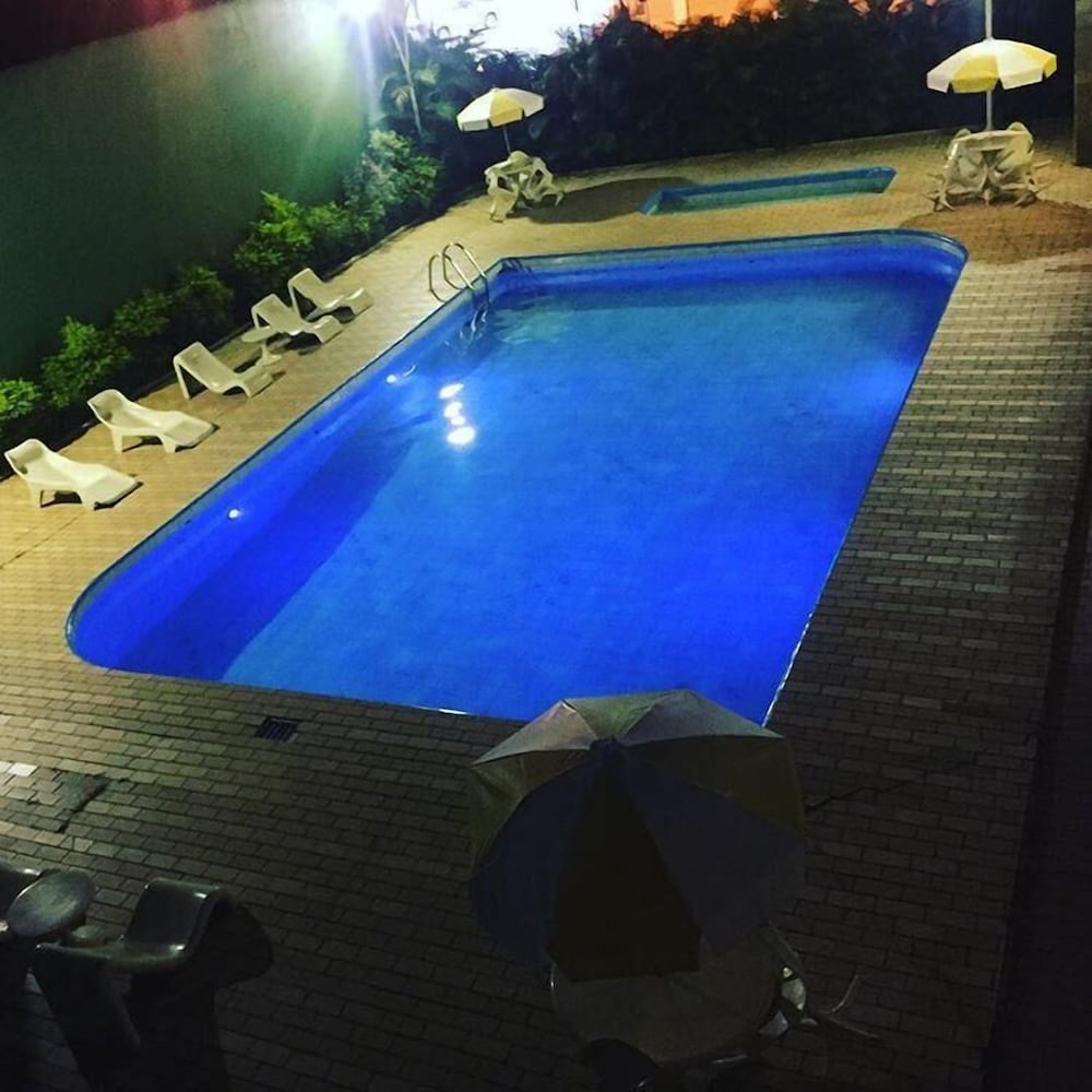 Hotel Guanabara — hotel in Caraguatatuba