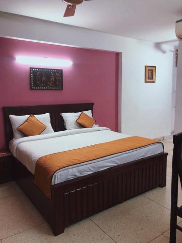 Awasthi Kozi Stays B&B closest to VFS