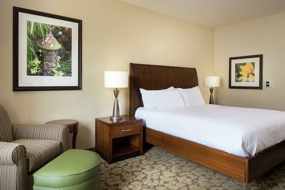 Hilton Garden Inn Bettendorf Quad Cities - photo 13