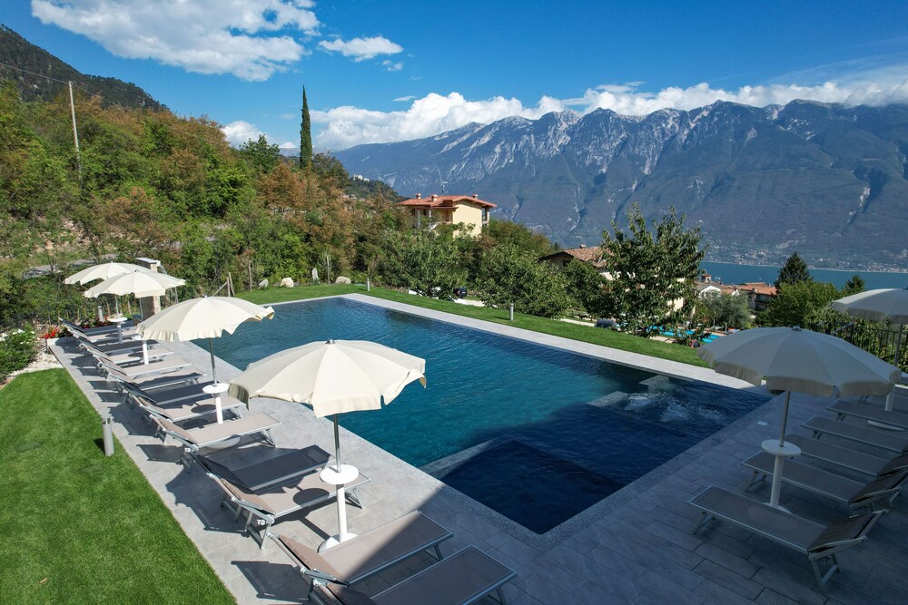 Borgo Ermanno — hotel in Gardola