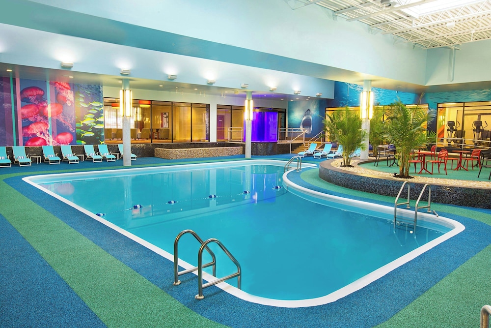Sheraton Niagara Falls - photo 25