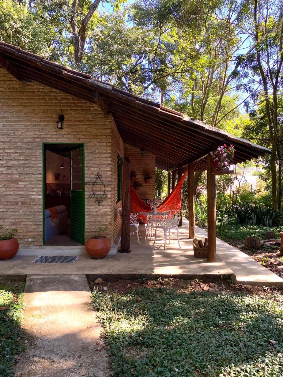 Casa charmosa em condomínio arborizado — 4-Star Luxury Hotel in Nova Lima, Brasil
