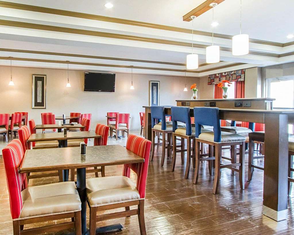 Comfort Suites Abilene Central - photo 29
