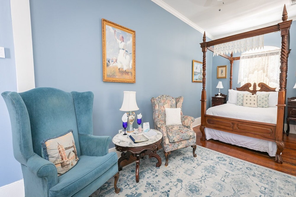 Adams League Historic Inn - photo 10