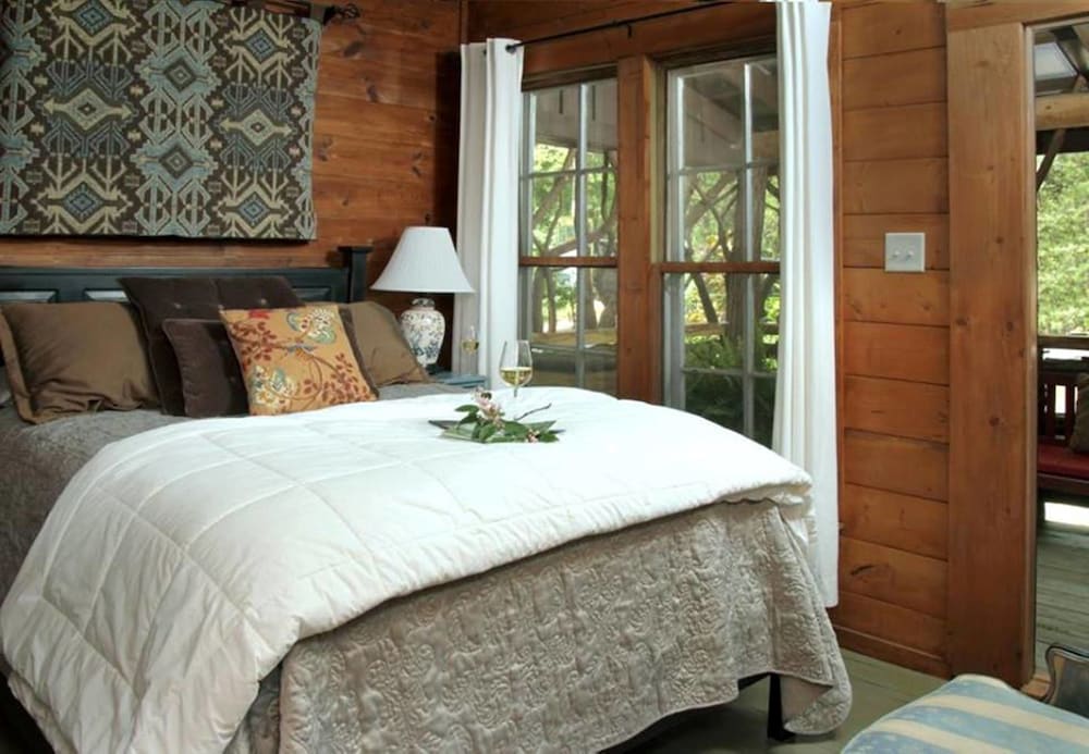 Lake Rabun Hotel & Restaurant - photo 9