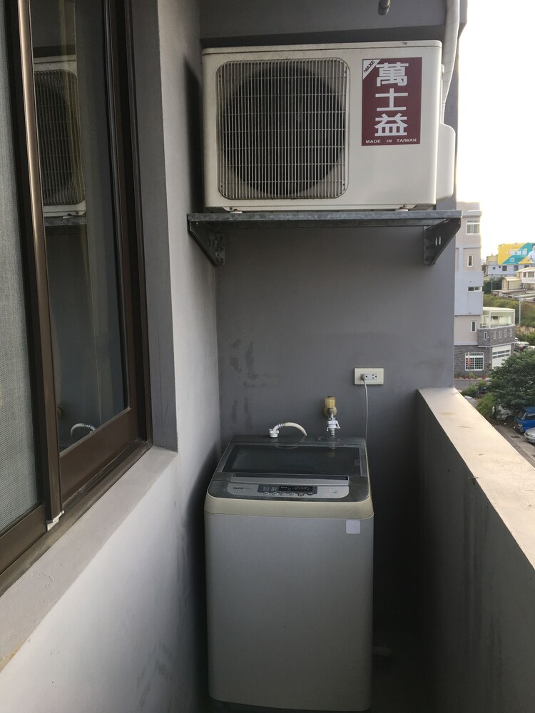 Travel Box - carbon neutral hotel in Zhubei