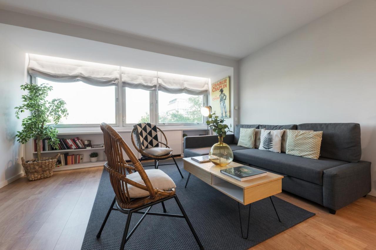 Sophisticated refurbished 1BD 1BTH Colon Centre — 4-Star Luxury Hotel in Madrid, Spain