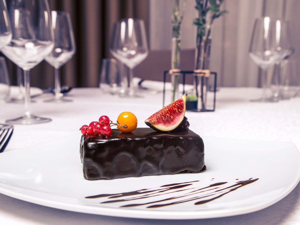 מזון ומשקאות