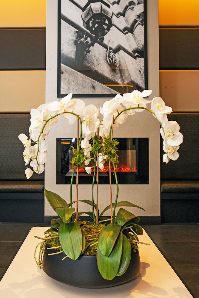 The Hotel @ Fifth Avenue - photo 36