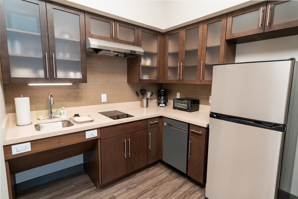 Staybridge Suites Washington DC East Largo by IHG - photo 30