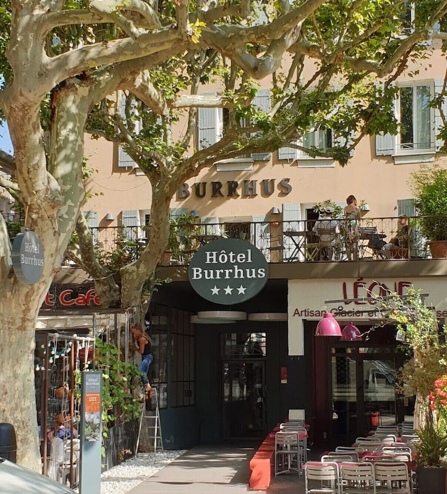 Hôtel Burrhus — hotel in Vaison-La-Romaine
