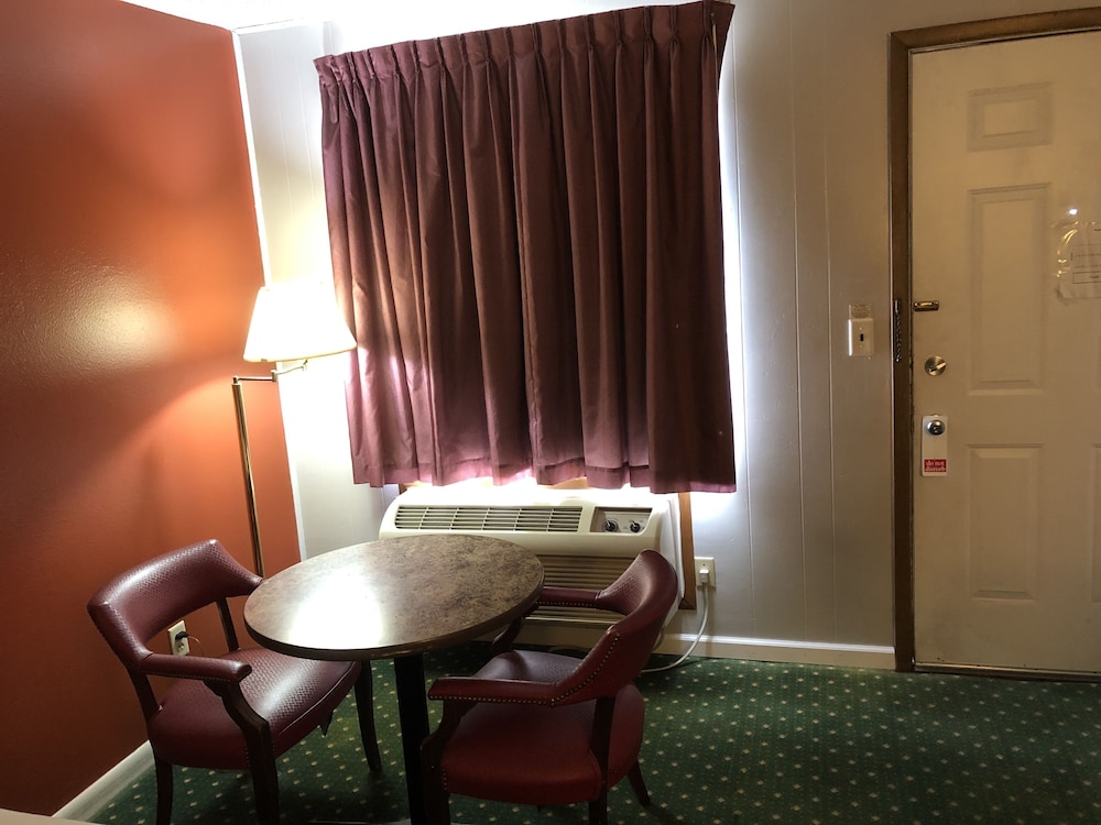 Budget Host Inn Greenup - photo 67