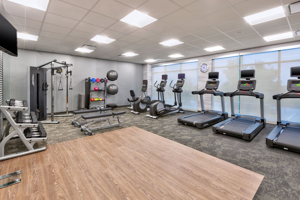 Fairfield Inn & Suites by Marriott Grand Rapids North - photo 25
