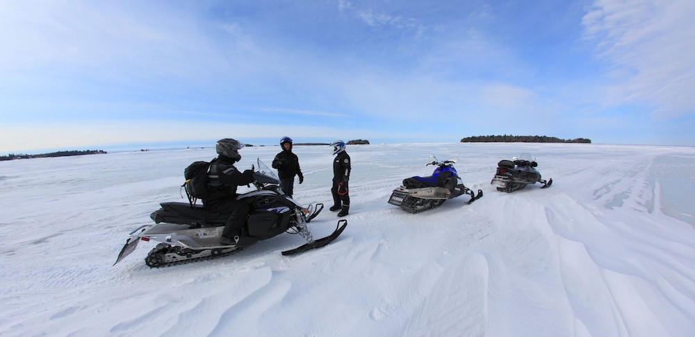 Centre de Villégiature Dam en terre in Alma, Canada