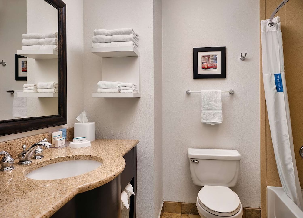 Hampton Inn Covington - photo 16