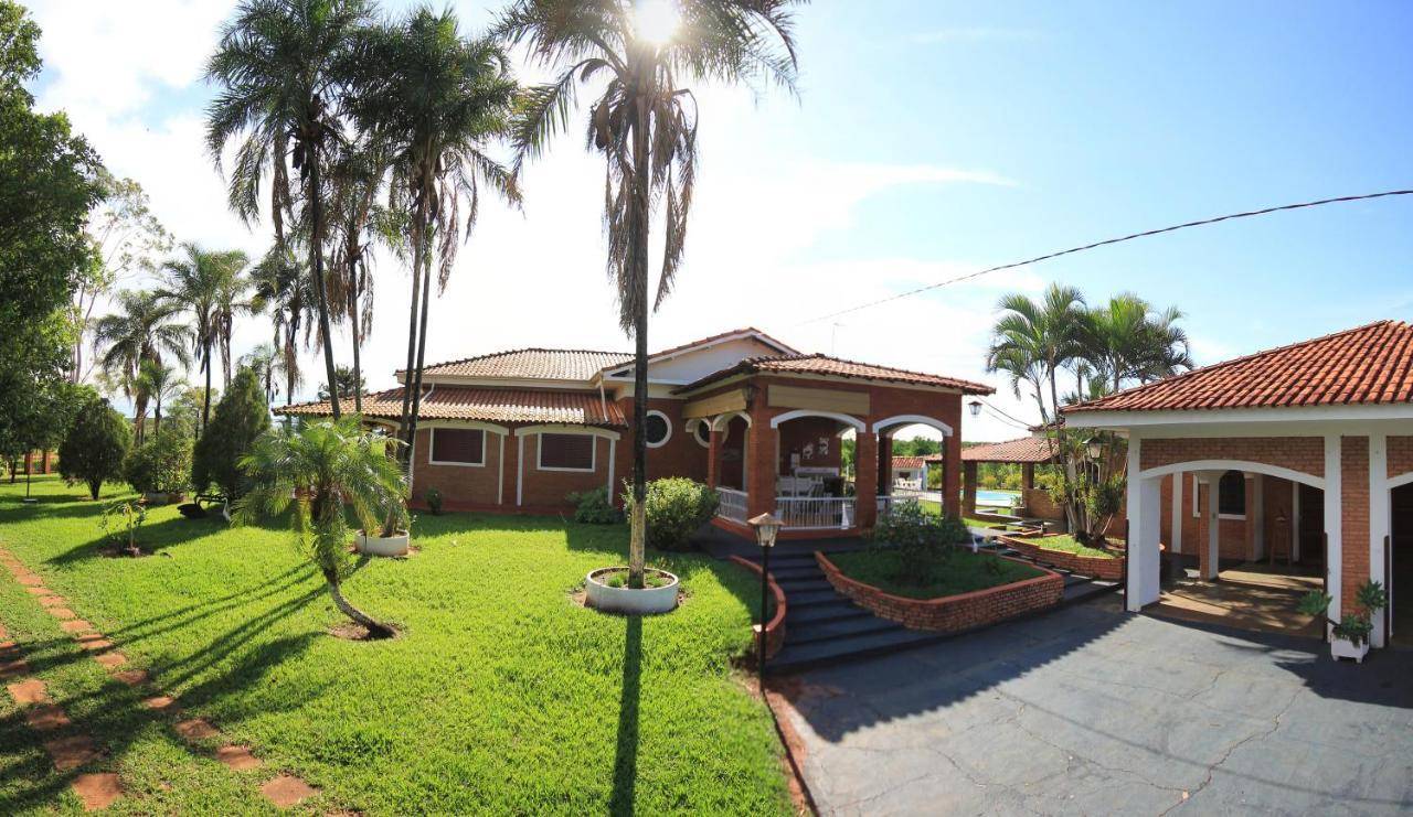 Casa de Temporada Estancia Soberana — 4-Star Luxury Hotel in Olimpia, Brasil