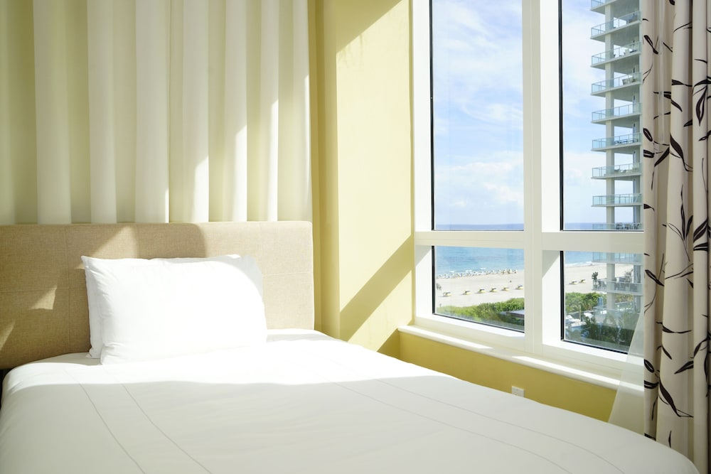 Palm Beach Singer Island Resort & Spa Luxury Suites - photo 19